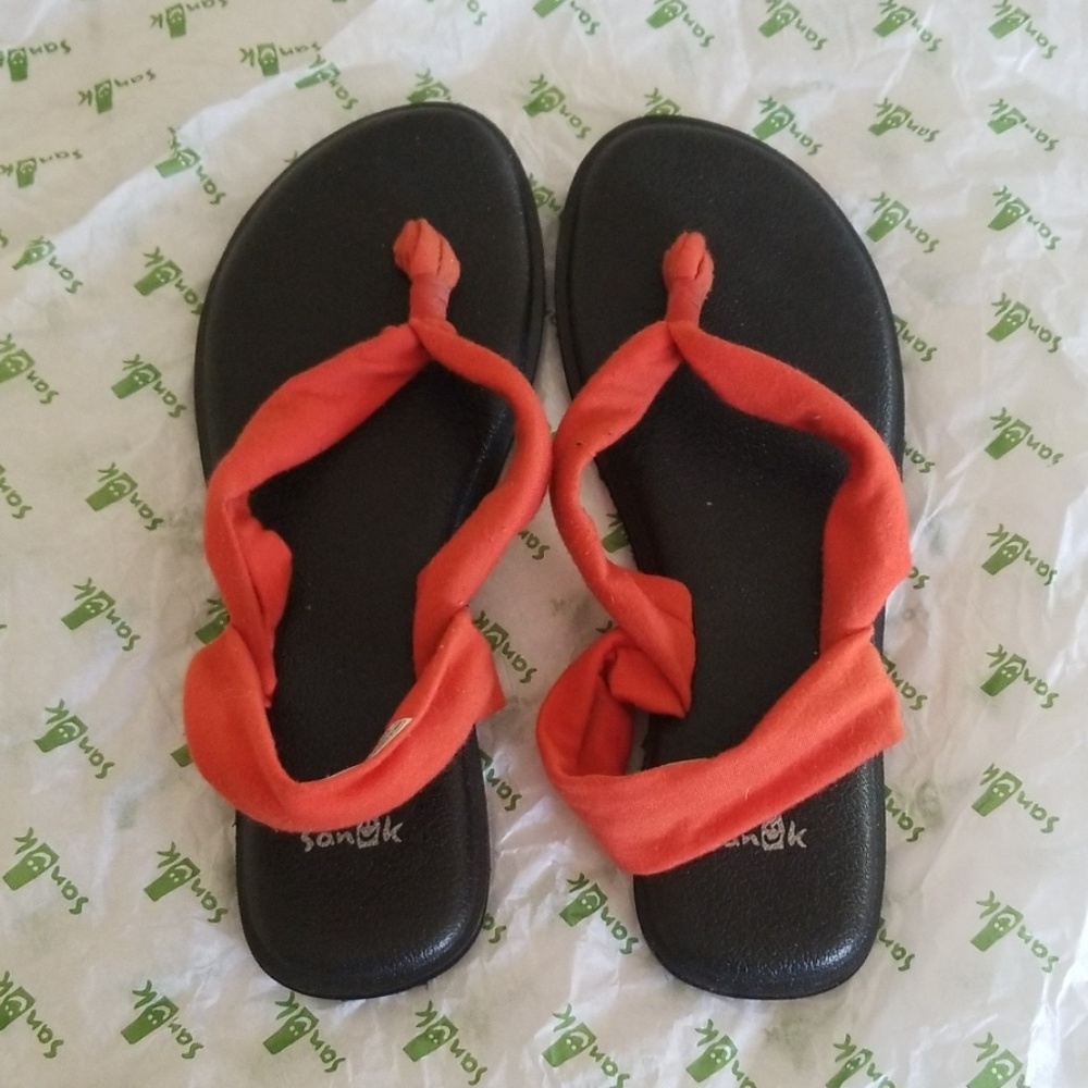 Sanuk sandals!
